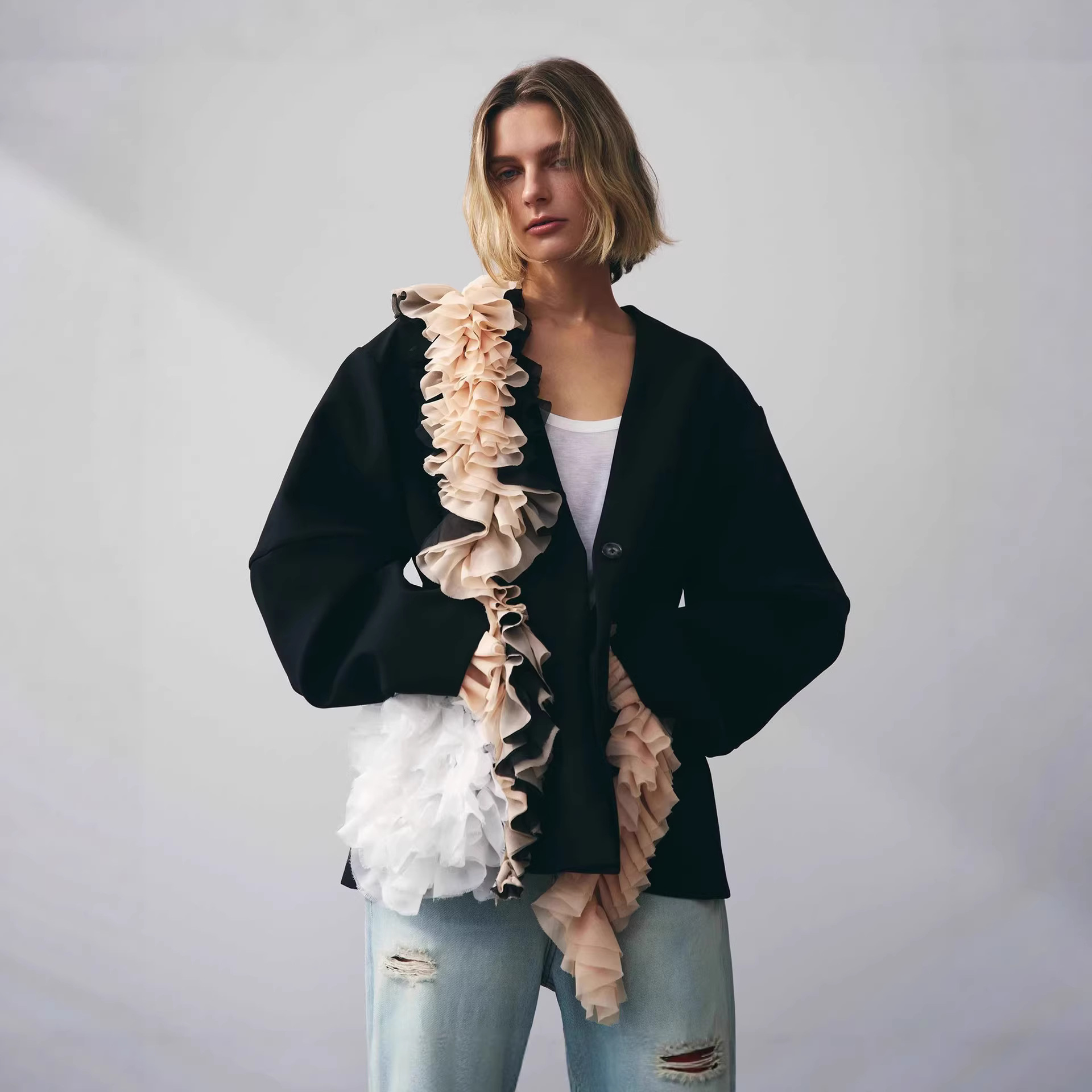 乾鹤日系春夏简约时髦复古可脱卸V领西装显瘦廓形外套女