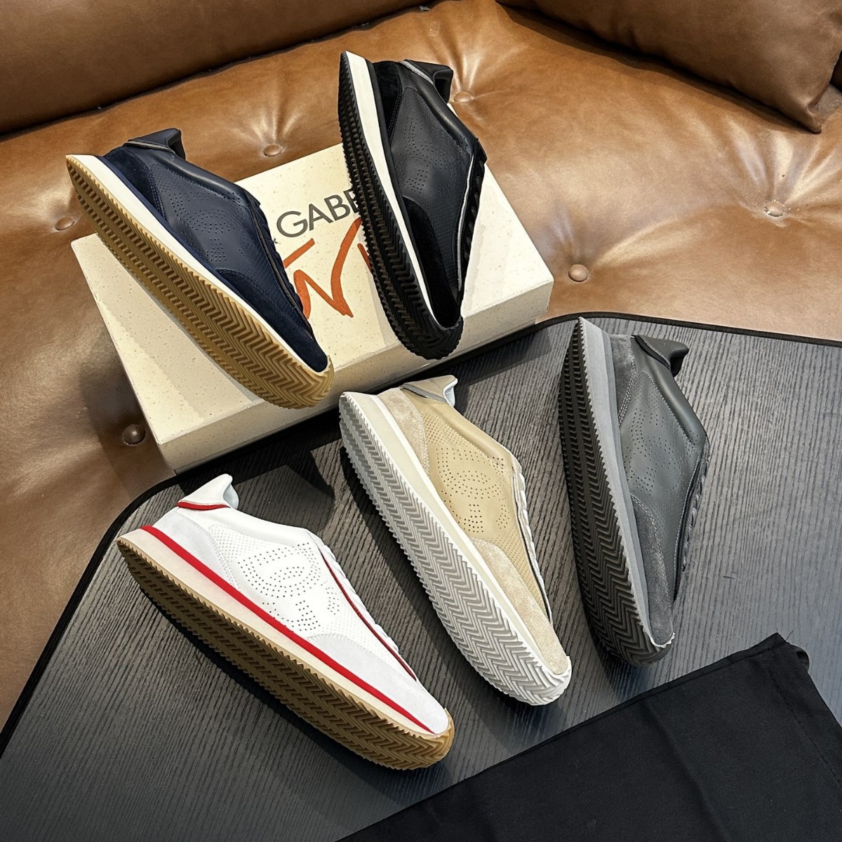 外贸DG男士2026新款拼色真皮系带轻便运动透气百搭德训鞋休闲男鞋